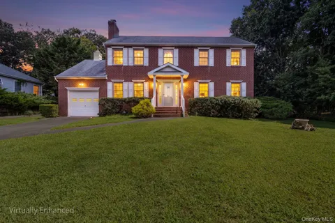 515 The Greenway