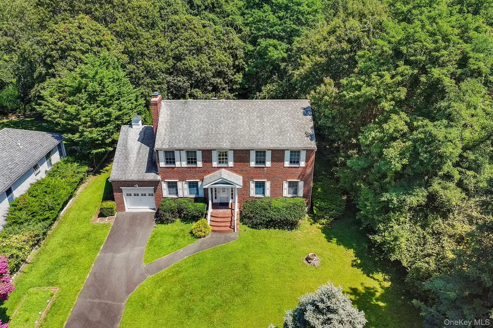 515 The Greenway East Marion, NY 11939