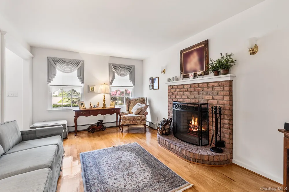 515 The Greenway East Marion, NY 11939