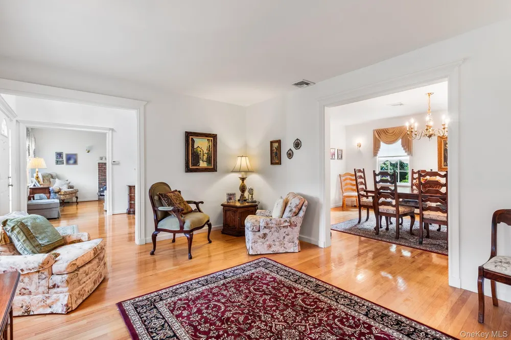 515 The Greenway East Marion, NY 11939
