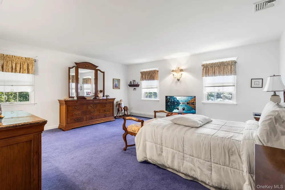 515 The Greenway East Marion, NY 11939