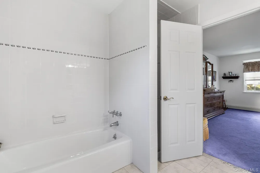 515 The Greenway East Marion, NY 11939