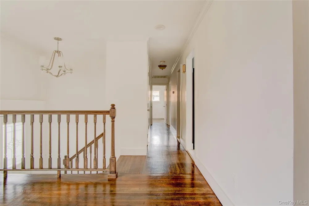 867 Bryant Street Woodmere, NY 11598