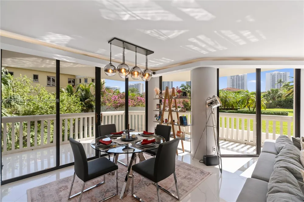 1000 W Island Blvd #202 Aventura, FL 33160