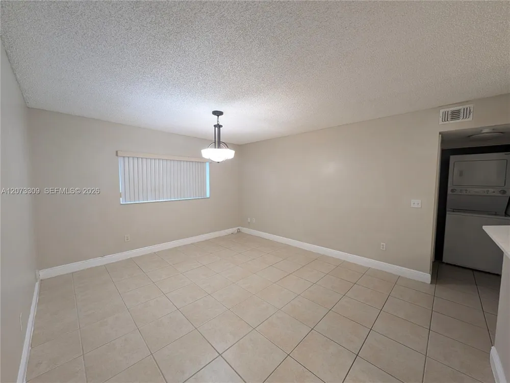 3690 56th Ave #903 Hollywood, FL 33021