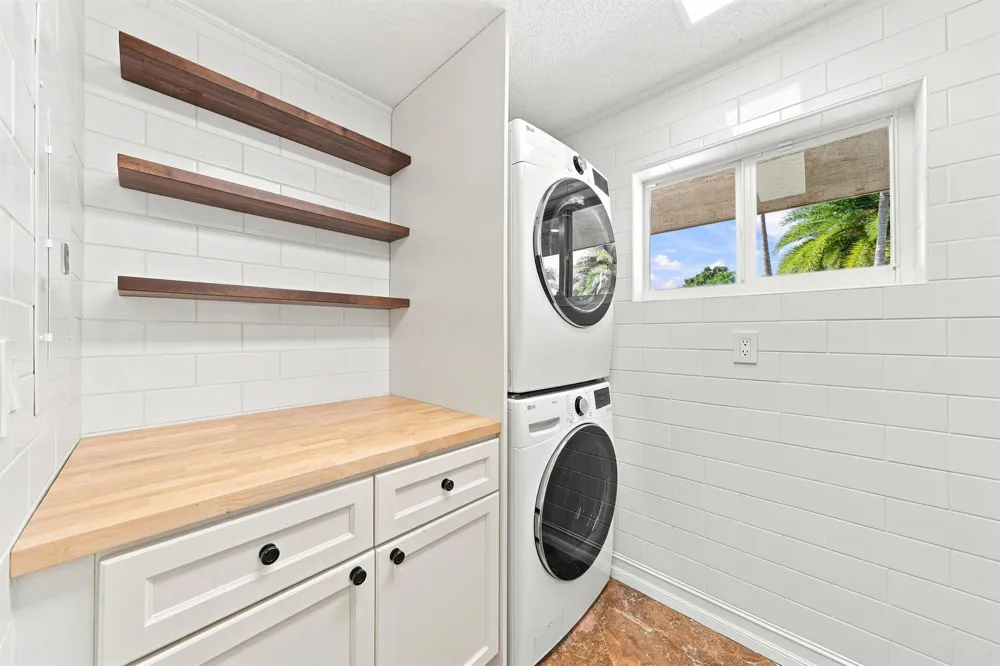 2010 NE 31ST STREET Lighthouse Point, FL 33064