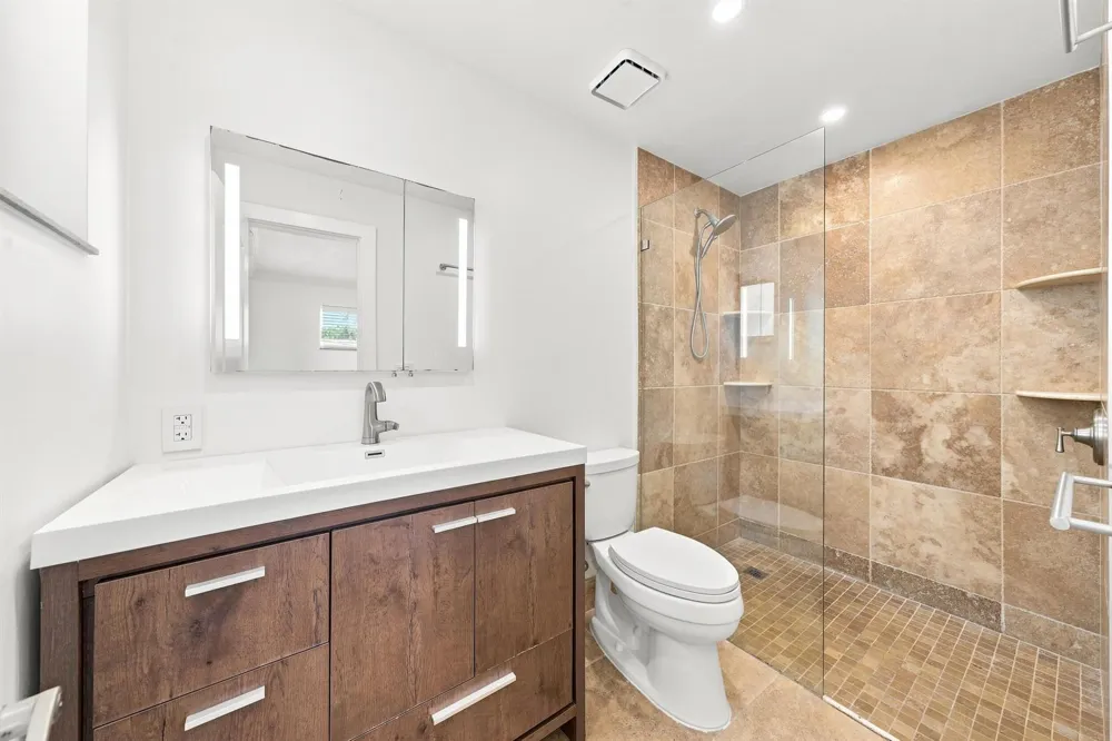 2010 NE 31ST STREET Lighthouse Point, FL 33064