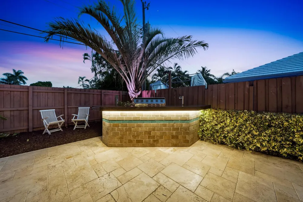 2010 NE 31ST STREET Lighthouse Point, FL 33064