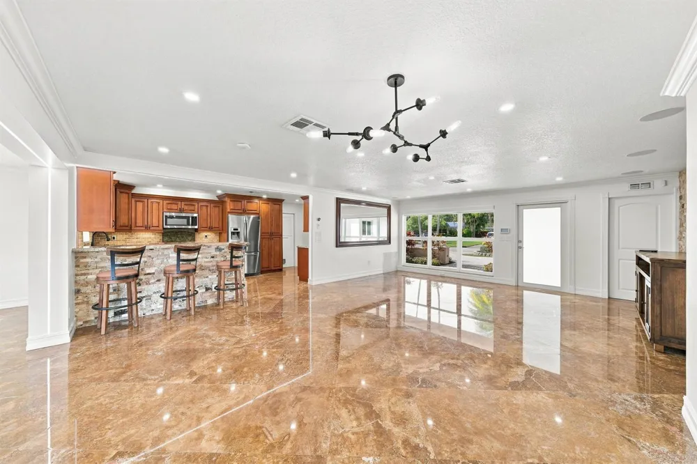 2010 NE 31ST STREET Lighthouse Point, FL 33064