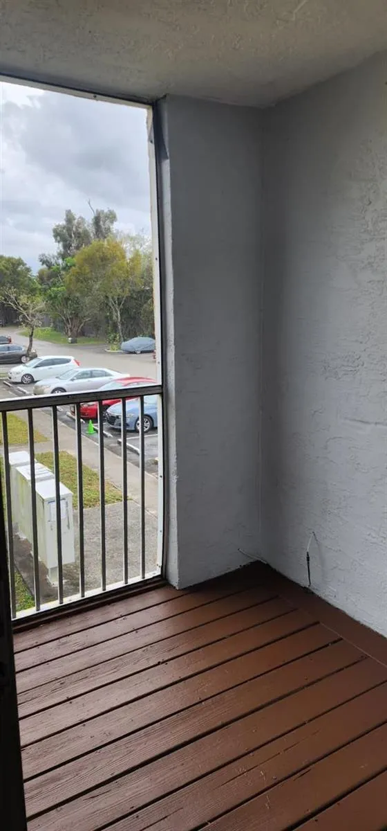 2431 NW 56th Avenue #204 Lauderhill, FL 33313