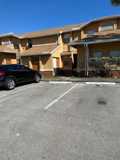 2431 NW 56th Avenue #204 Lauderhill, FL 33313