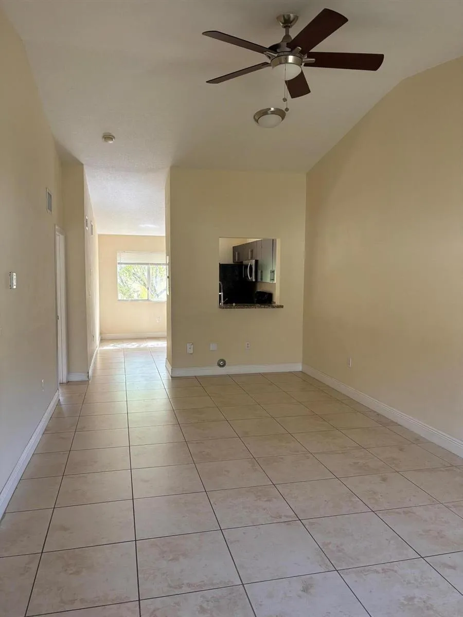 6235 SW 47TH Manor #202 Davie, FL 33314