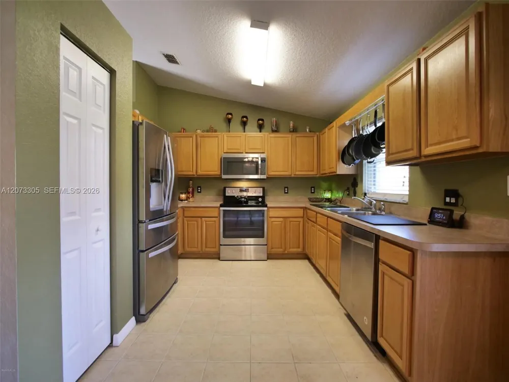 Address Not Shown ocala, FL 34472