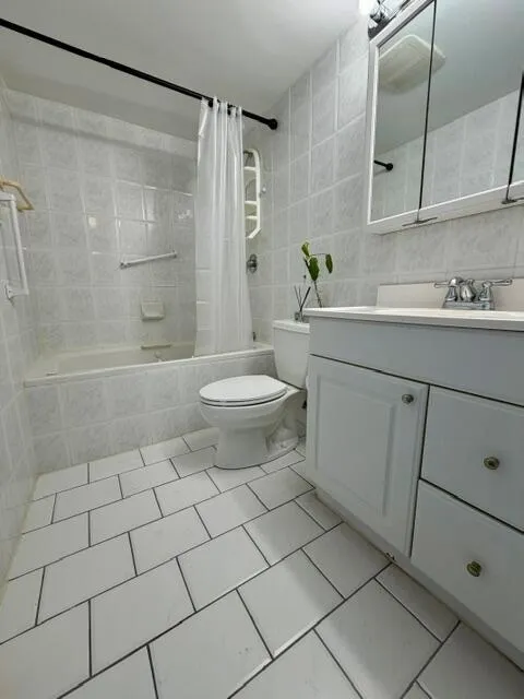 300 OREGON STREET #408 Hollywood, FL 33019
