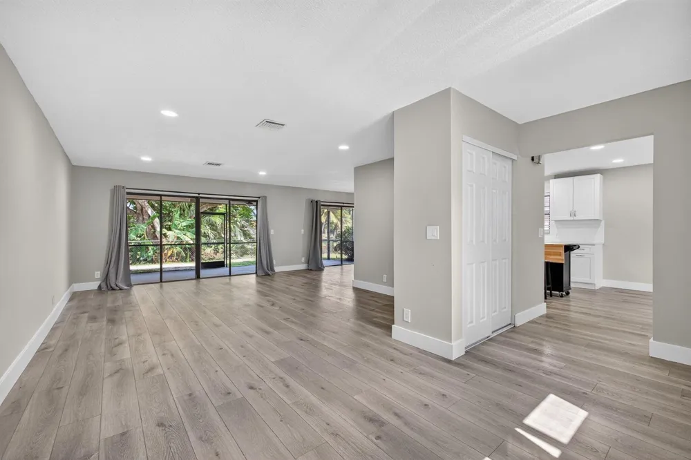 1202 Essex Drive Wellington, FL 33414