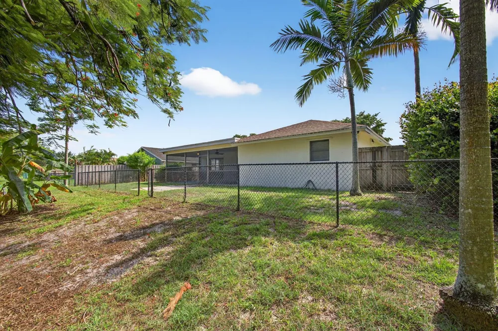 1202 Essex Drive Wellington, FL 33414