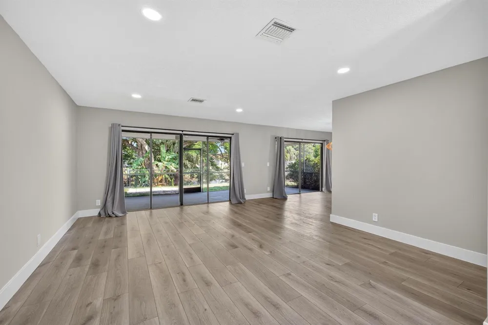 1202 Essex Drive Wellington, FL 33414