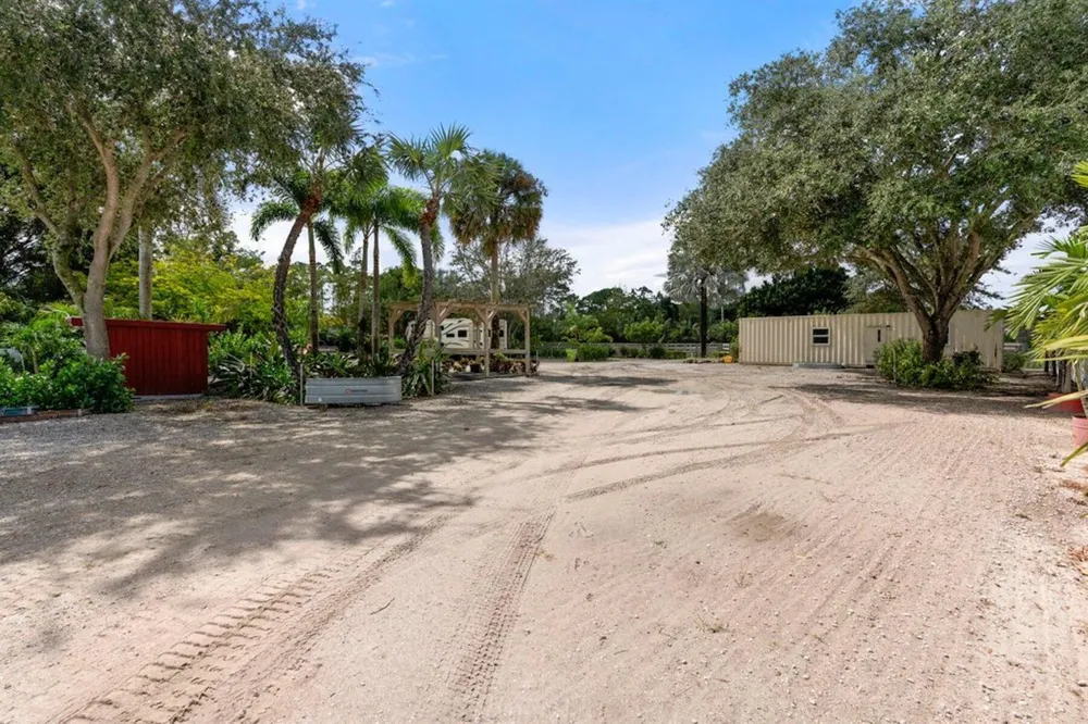 1754 B ROAD Loxahatchee, FL 33470