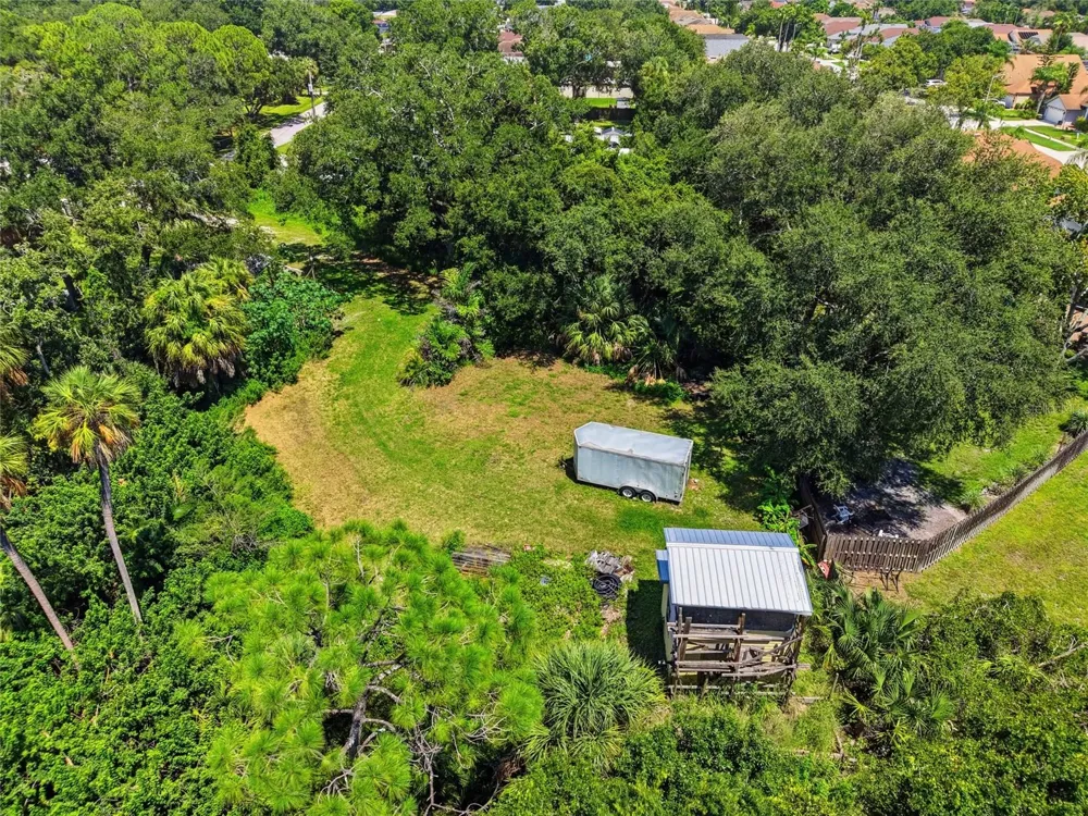 6750 E CREEK Tampa, FL 33615