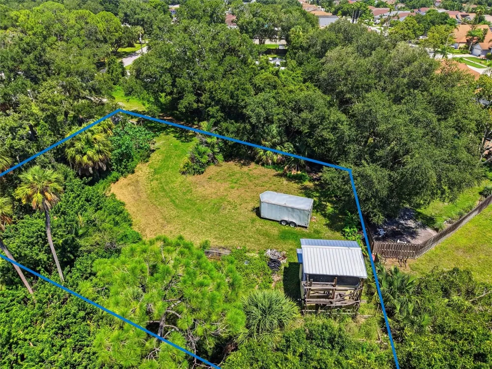 6750 E CREEK Tampa, FL 33615