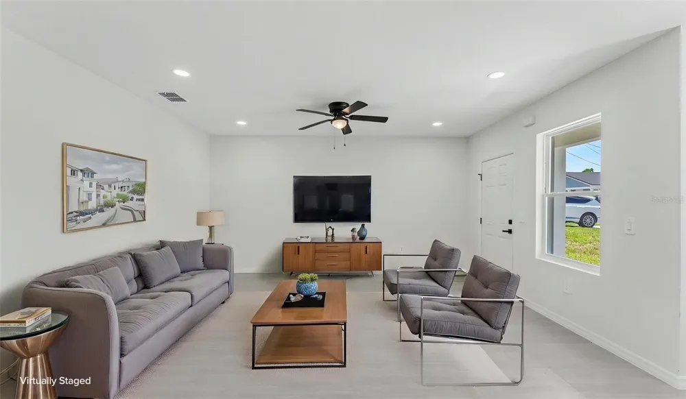 40 ASH STREET Haines City, FL 33844