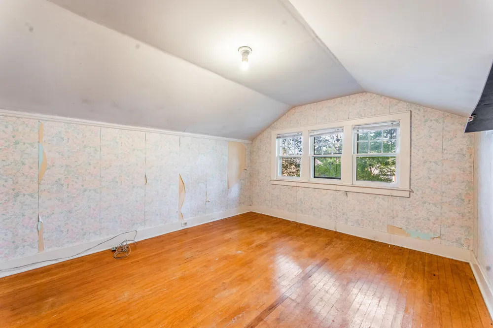 437 E Chapin Street Cadillac City, MI 49601