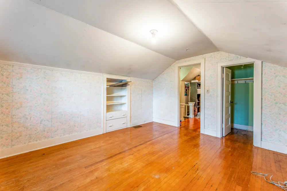 437 E Chapin Street Cadillac City, MI 49601