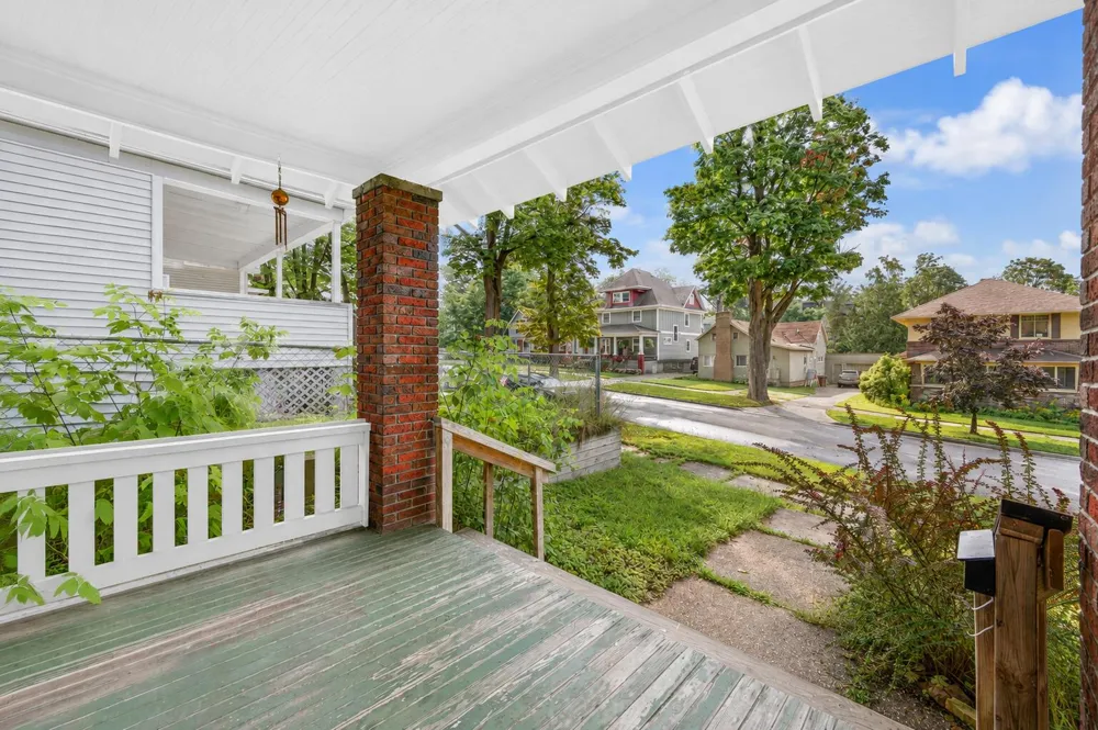 437 E Chapin Street Cadillac City, MI 49601