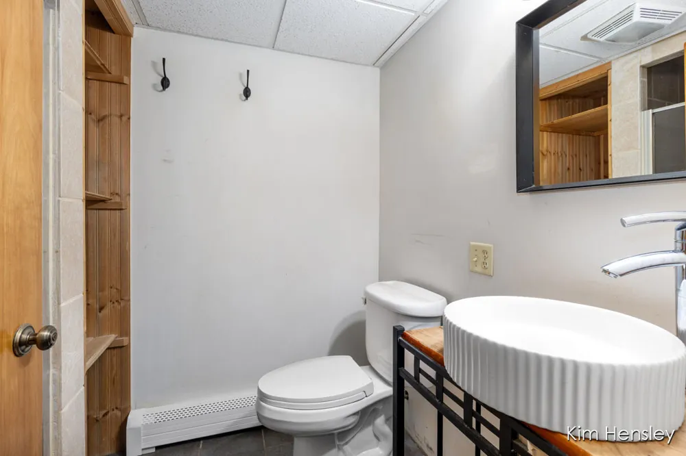 1085 4 Mile Road NE Plainfield Charter Township, MI 49525