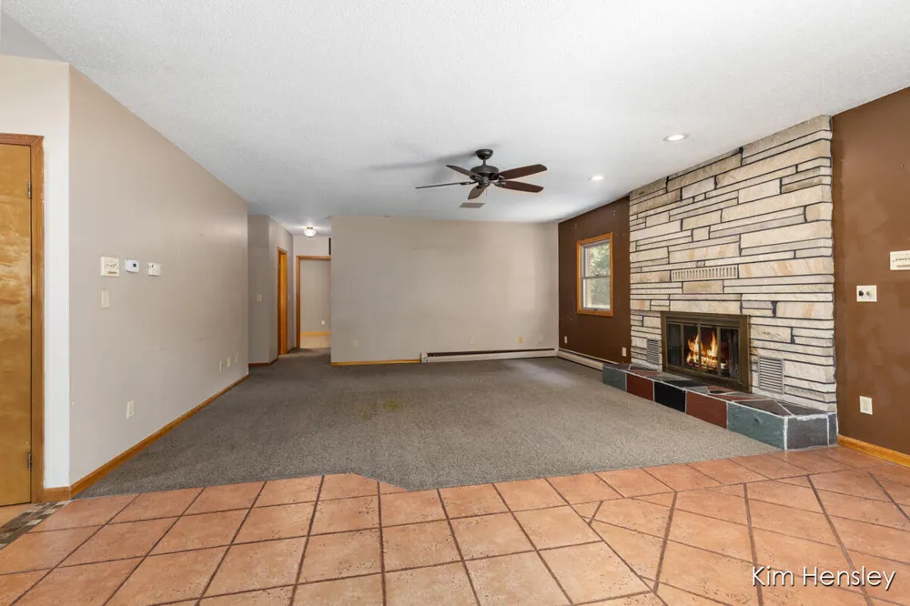 1085 4 Mile Road NE Plainfield Charter Township, MI 49525