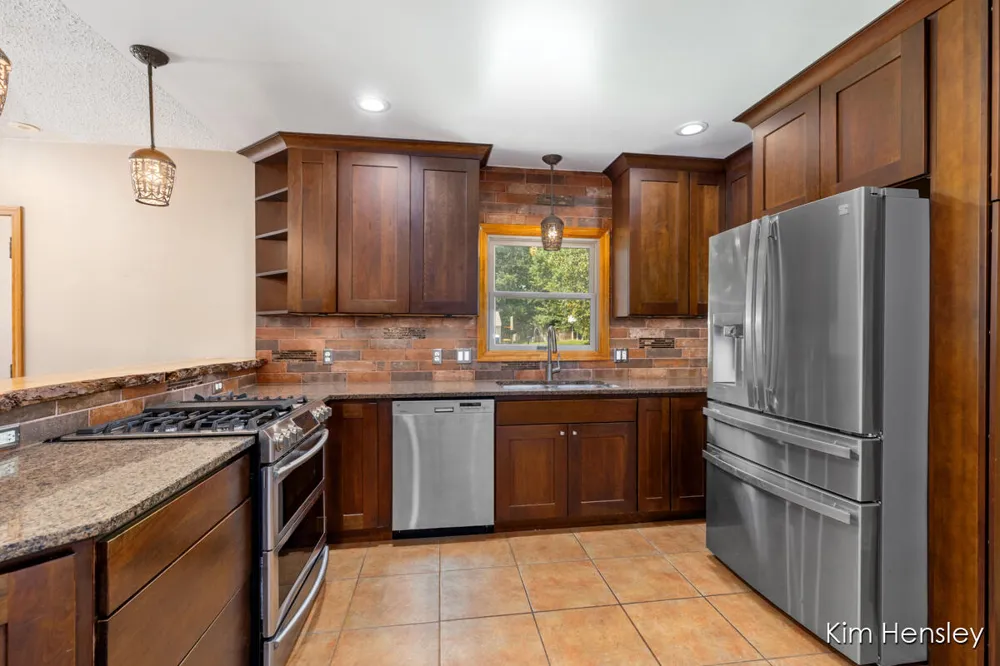 1085 4 Mile Road NE Plainfield Charter Township, MI 49525