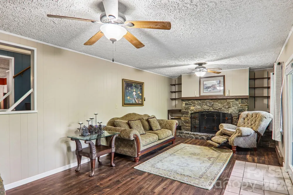 330 Riddle Cove Road Maggie Valley, NC 28751