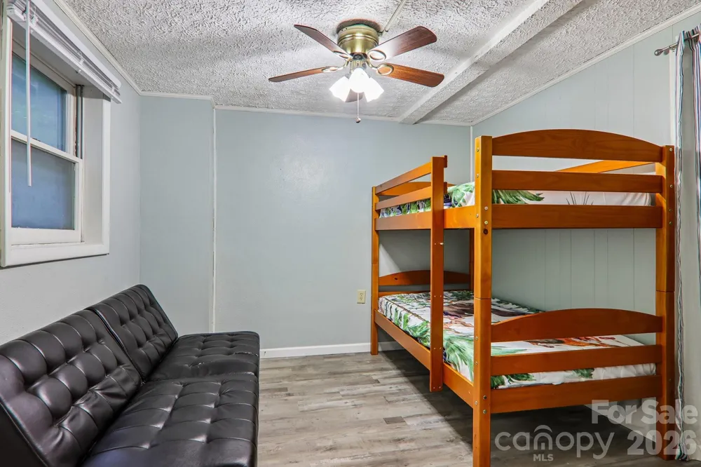 330 Riddle Cove Road Maggie Valley, NC 28751