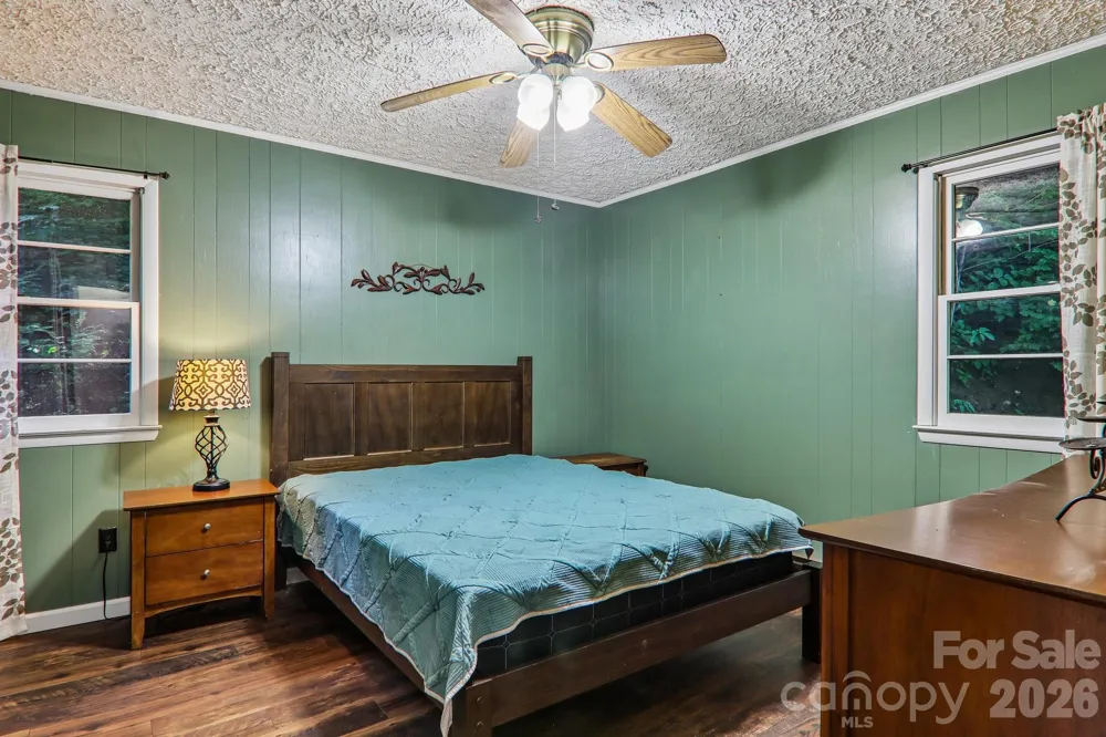 330 Riddle Cove Road Maggie Valley, NC 28751