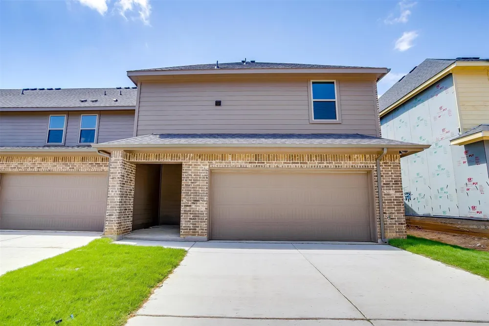 6916 Houndstooth Place Arlington, TX 76001