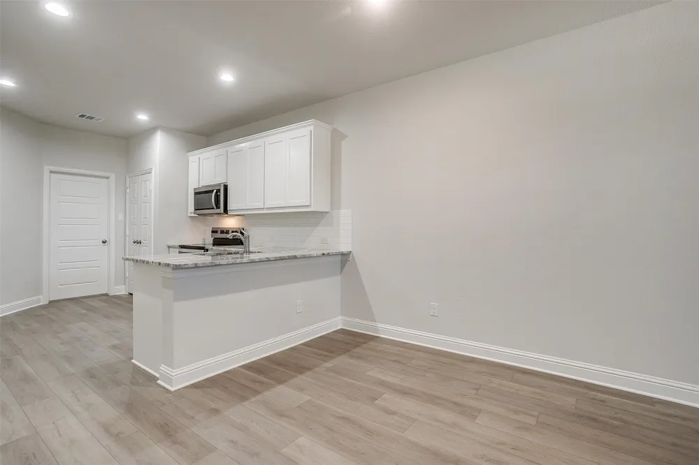 6916 Houndstooth Place Arlington, TX 76001