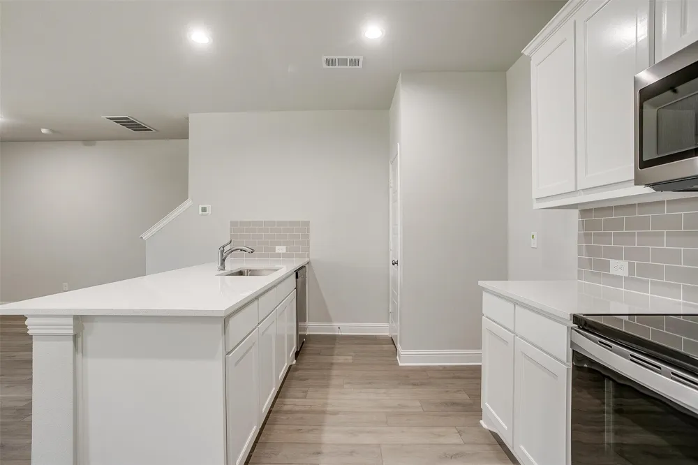 6916 Houndstooth Place Arlington, TX 76001