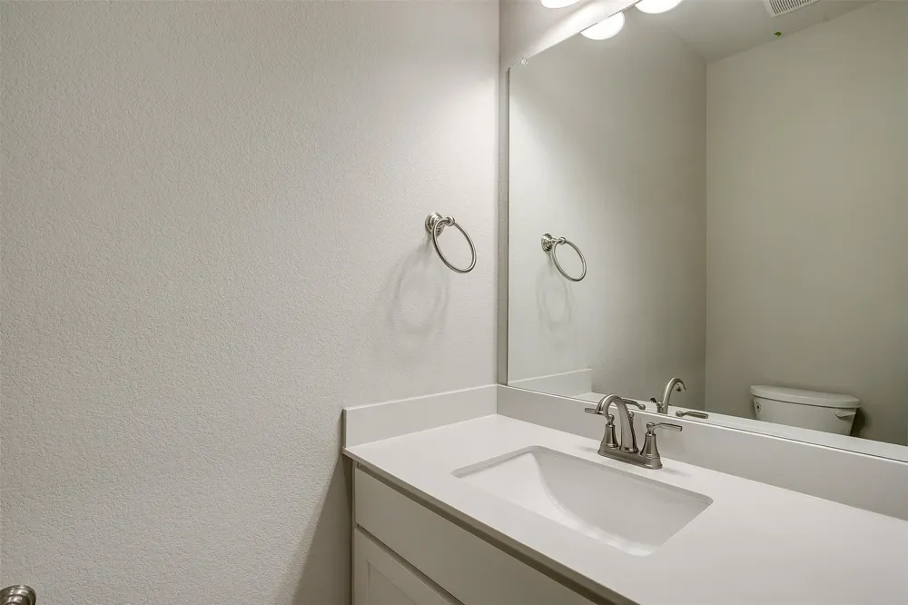6916 Houndstooth Place Arlington, TX 76001