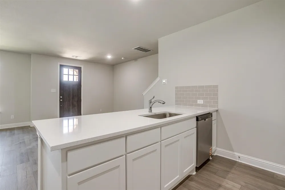 6916 Houndstooth Place Arlington, TX 76001