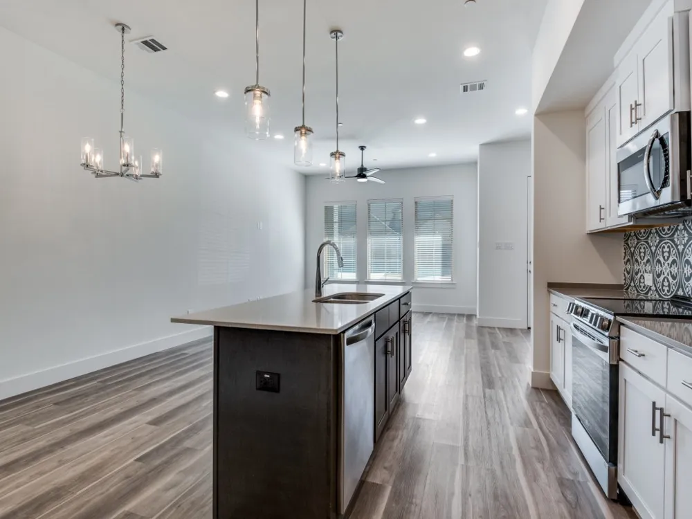 804 Eaglescliffe Landing Wylie, TX 75098