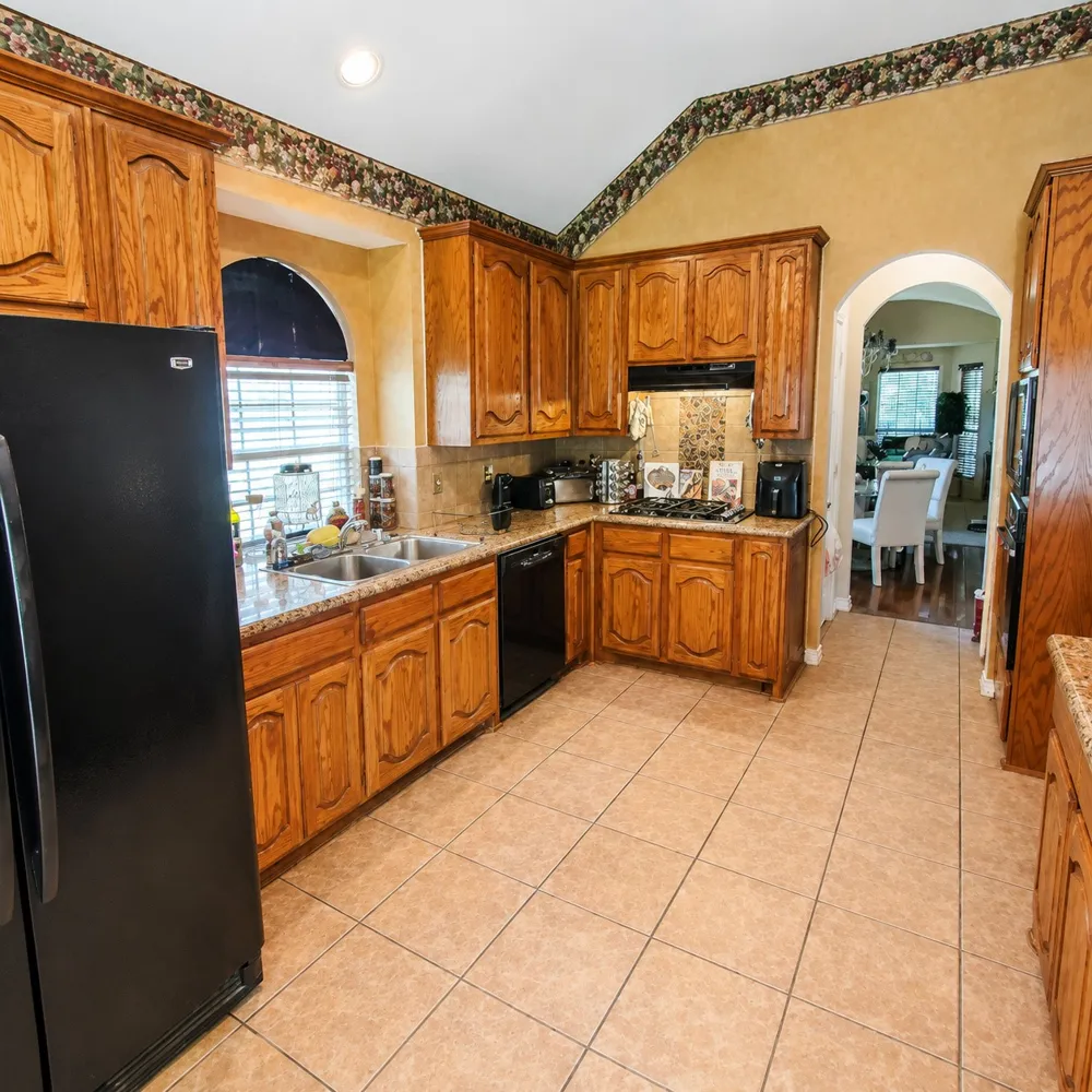 1206 Yukon Drive Glenn Heights, TX 75154