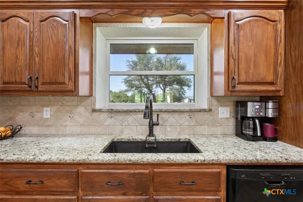 125 Circle Vista Drive Gatesville, TX 76528