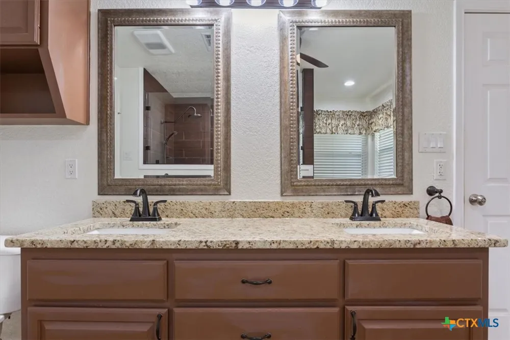 125 Circle Vista Drive Gatesville, TX 76528