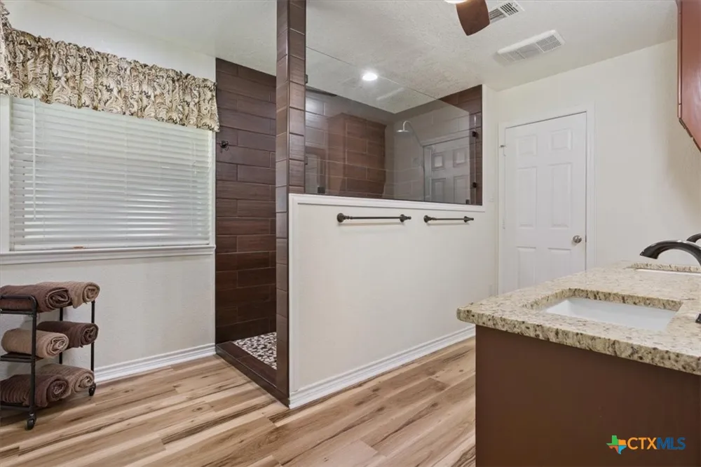 125 Circle Vista Drive Gatesville, TX 76528