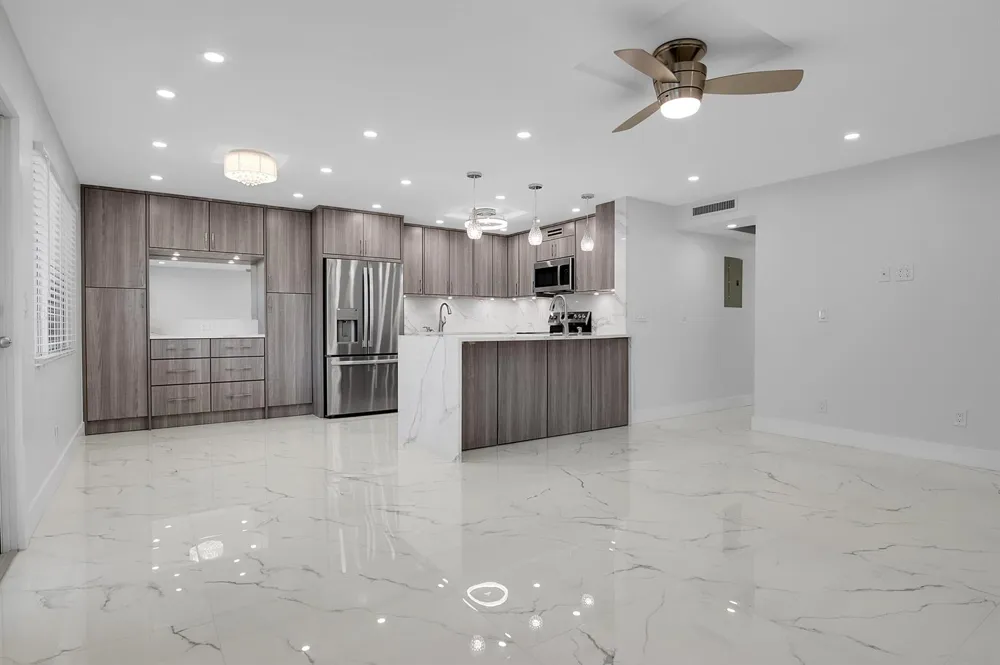 108 E Richmond A Deerfield Beach, FL 33442