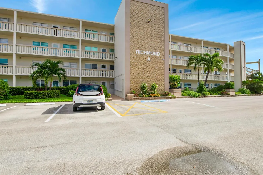 108 E Richmond A Deerfield Beach, FL 33442