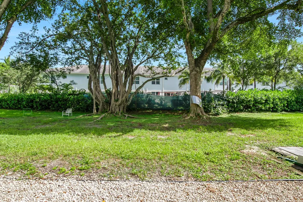 108 E Richmond A Deerfield Beach, FL 33442