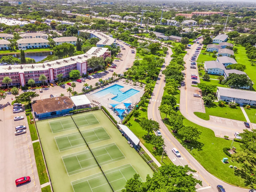108 E Richmond A Deerfield Beach, FL 33442