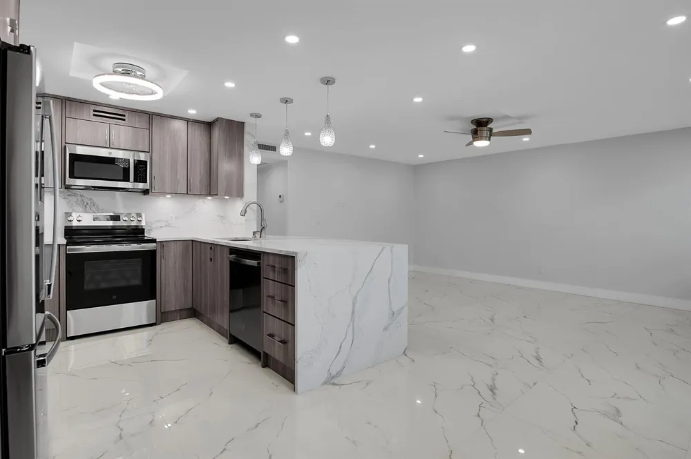 108 E Richmond A Deerfield Beach, FL 33442