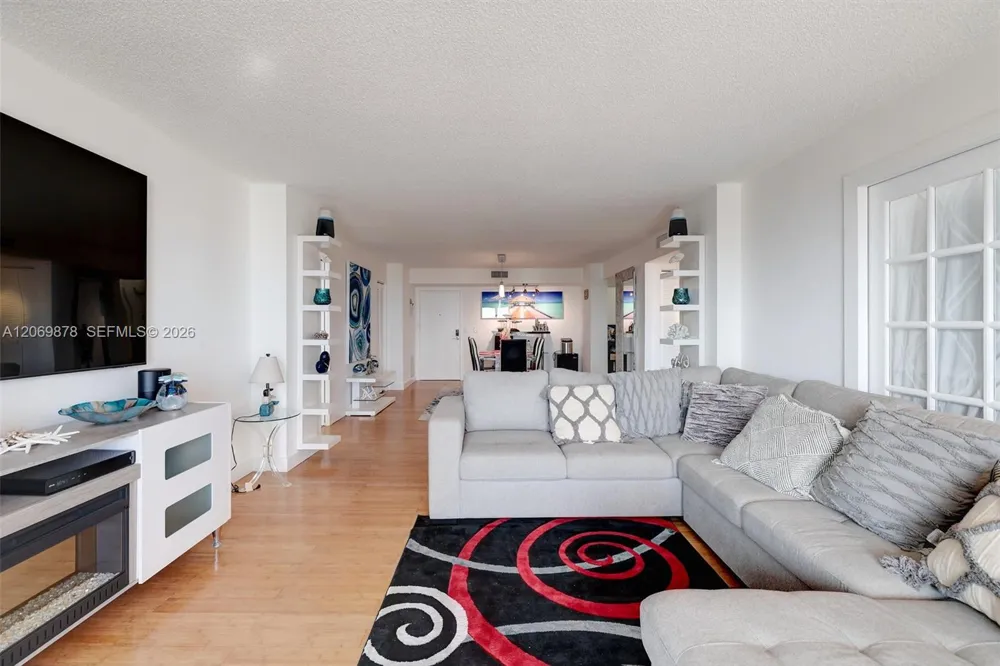 1500 S Ocean Dr #7J Hollywood, FL 33019